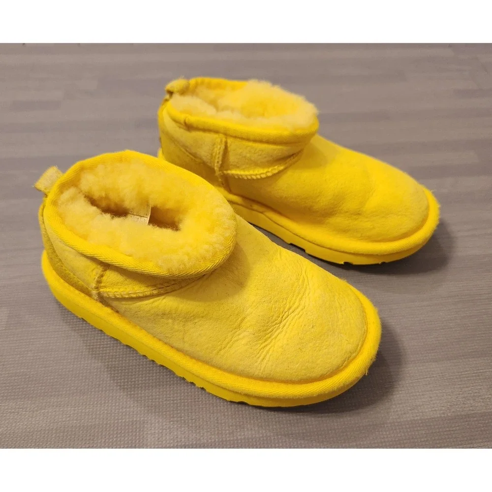 UGG Classic Ultra Mini Yellow Suede Sheepskin Ankle Boots Youth Size 13